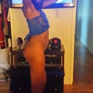 Meet your Posher, Quedellis